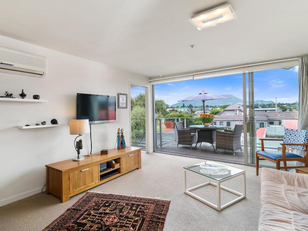 Relax On Roberts - Taupo Holiday Home المظهر الخارجي الصورة